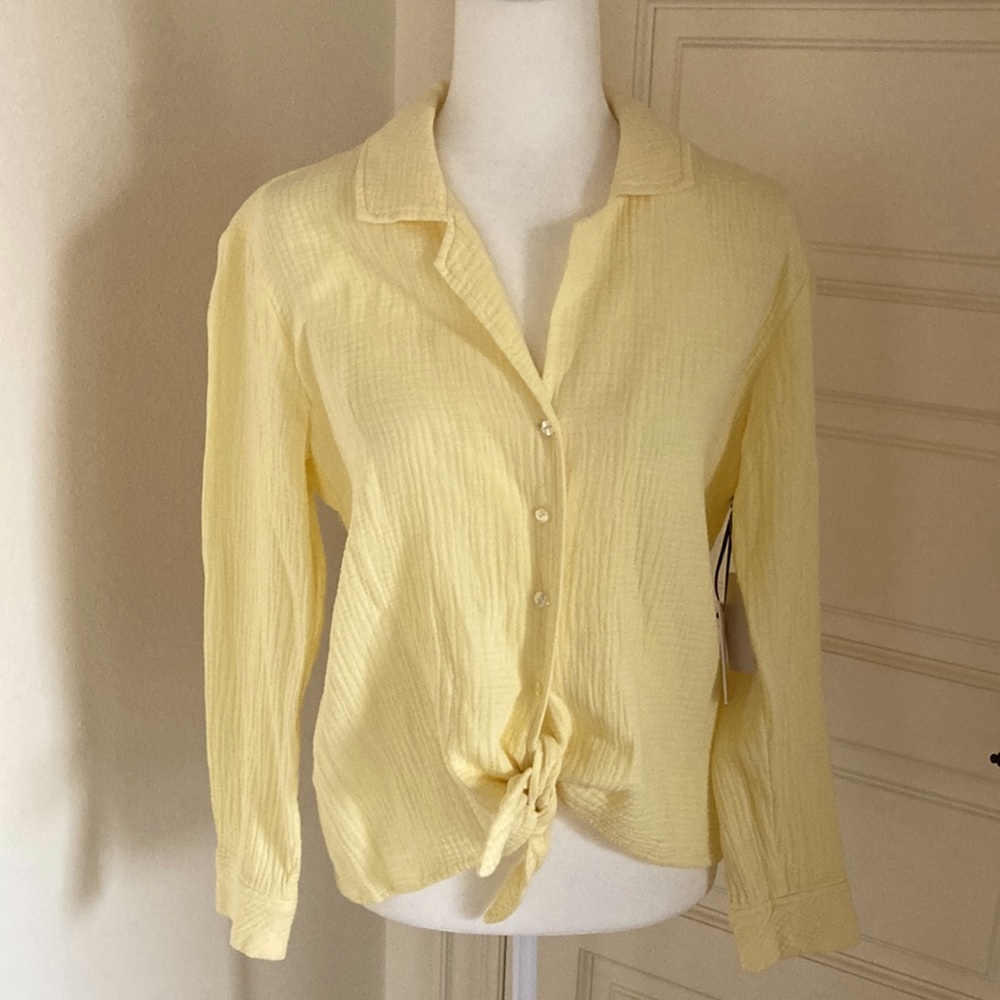 1 State Guaze Tie Front High Low Top in Lemon Ice (S)